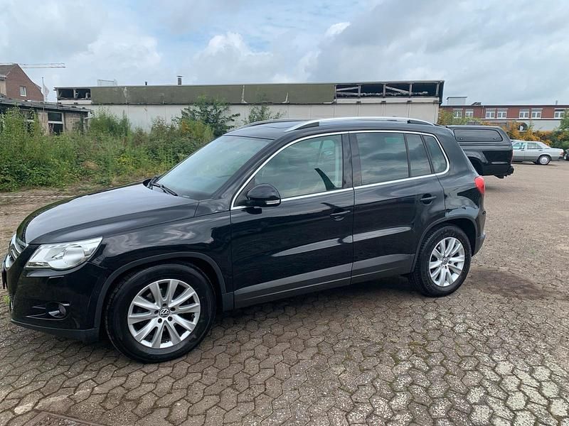 Gebraucht VW Tiguan 140 PS (102 kW) 2008 Schwarz SUV