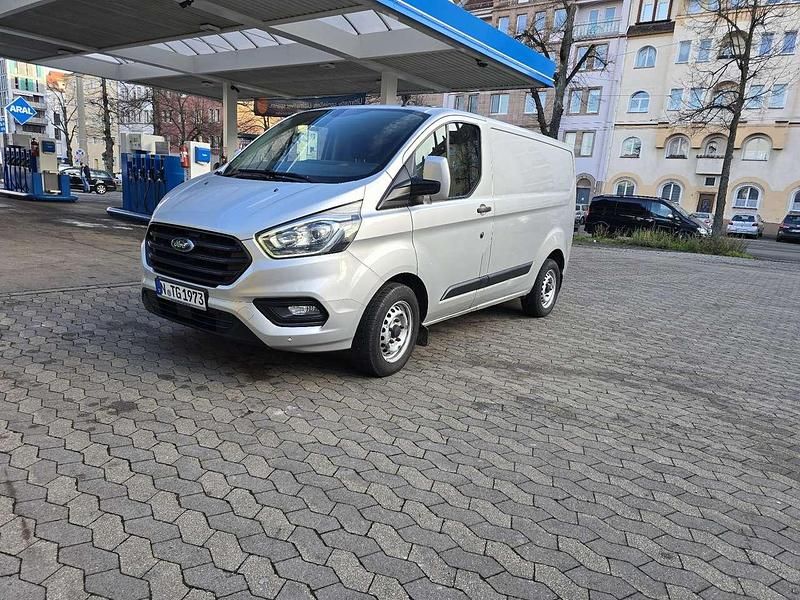 Gebraucht Ford Transit Custom Trend 111 PS (81 kW) 2019 Silber Kombi