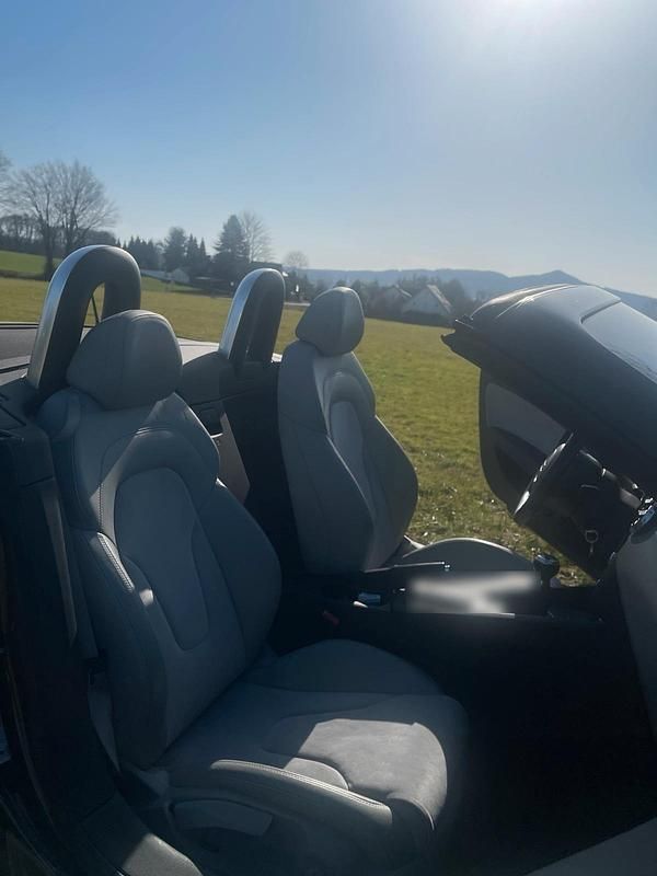 Gebraucht Audi TT Roadster 160 PS (117 kW) 2016 Grau Cabrio