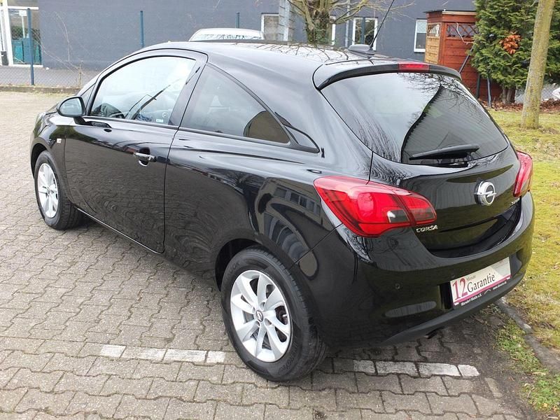 Gebraucht Opel Corsa 101 PS (74 kW) 2018 Schwarz Limousine
