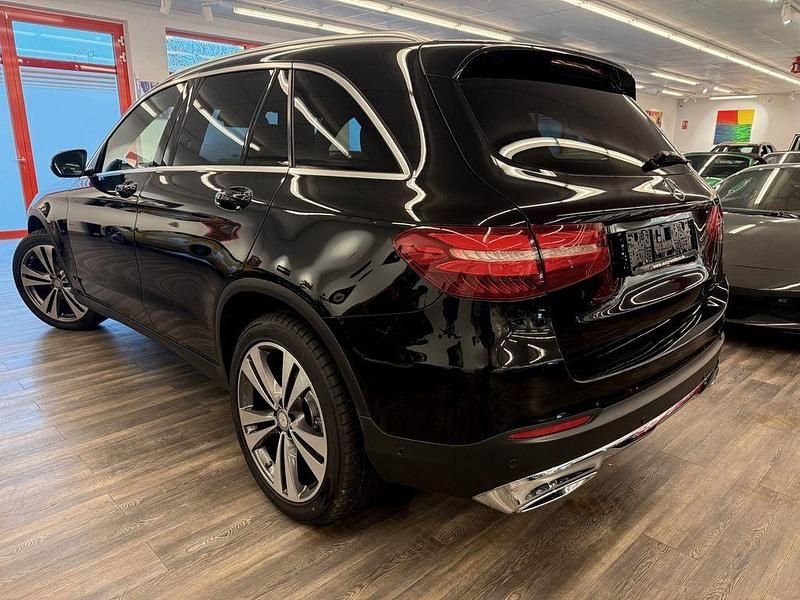 Gebraucht Mercedes GLC220 170 PS (125 kW) 2016 Schwarz SUV