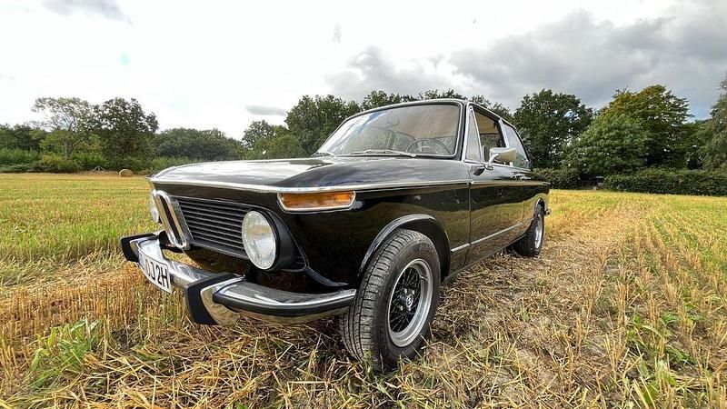 Schwarz Gebraucht 1975 BMW 2002 Limousine | 18.500 € - Bild 1/4
