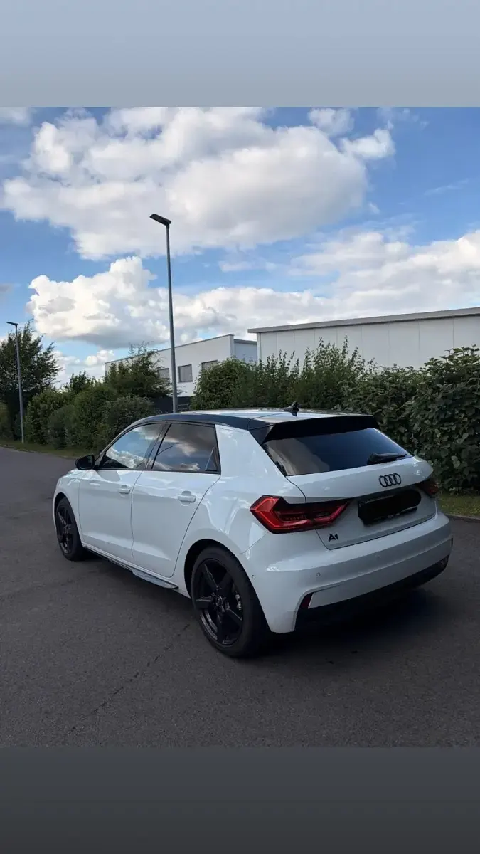 Gebraucht Audi A1 Sportback 116 PS (85 kW) 2025 Weiß Kleinwagen