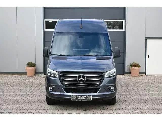 Gebraucht Mercedes Sprinter 190 PS (139 kW) 2018 Van