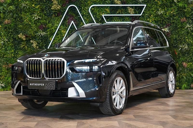 Gebraucht BMW X7 352 PS (258 kW) 2023 Schwarz SUV