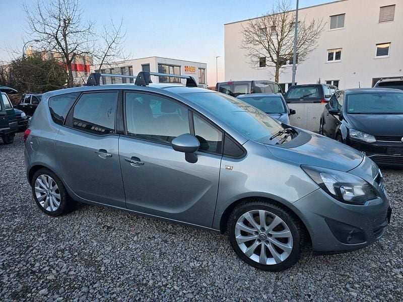 Gebraucht Opel Meriva Innovation 140 PS (102 kW) 2010 Silber Van / Kleinbus