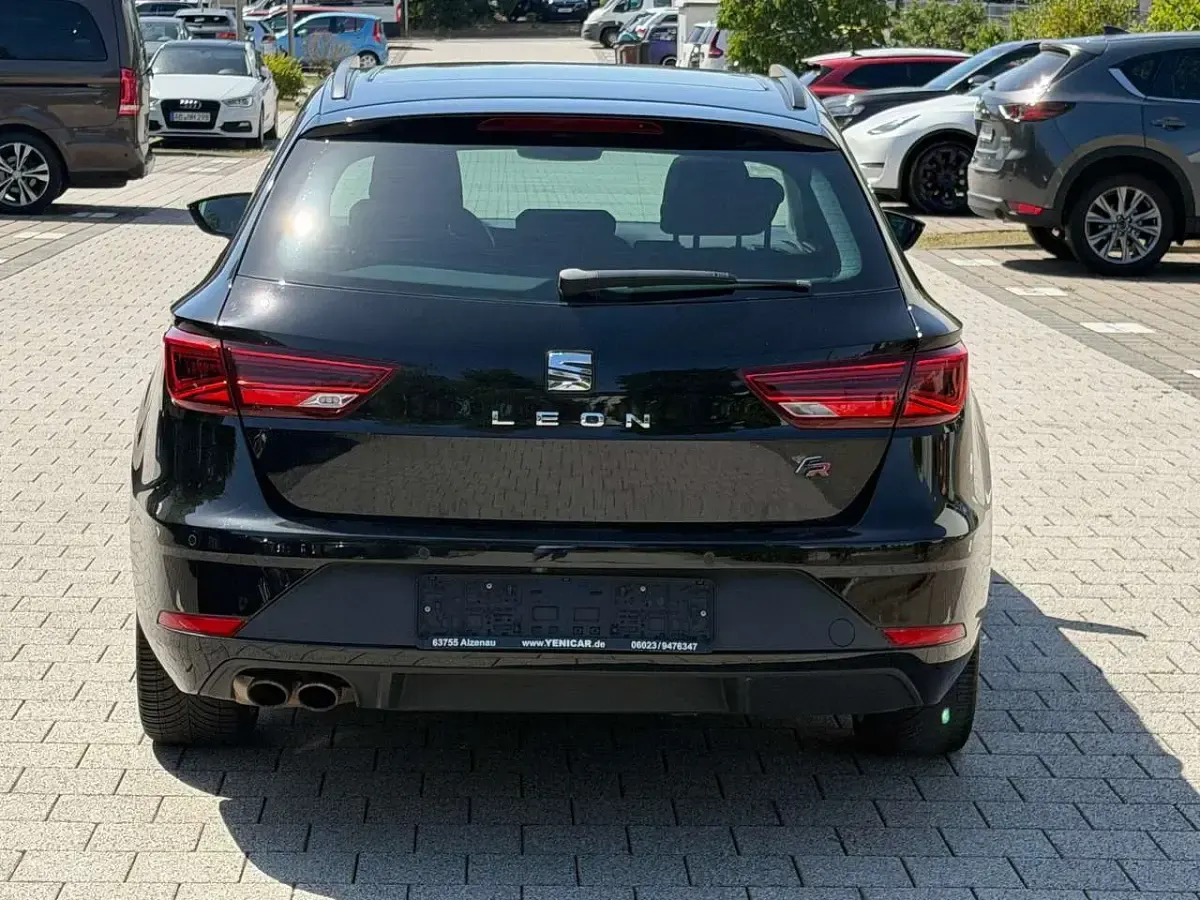 Gebraucht Seat Leon FR 179 PS (131 kW) 2017 Mitternachtsschwarz Kombi
