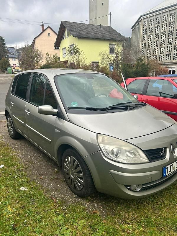 Braun Gebraucht 2007 Renault Scénic II Van / Kleinbus | 3.000 € - Bild 1/4