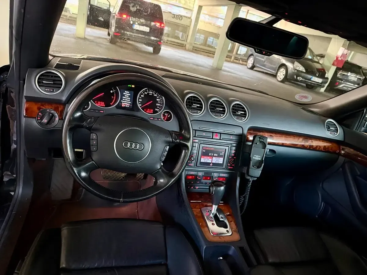 Occasion Audi A4 Cabriolet 220 ch (161 kW) 2003 Noir Cabriolet