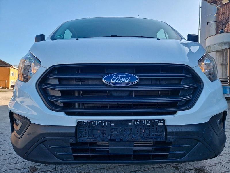 Gebraucht Ford Transit Custom 107 PS (78 kW) 2020 Weiß Van / Kleinbus