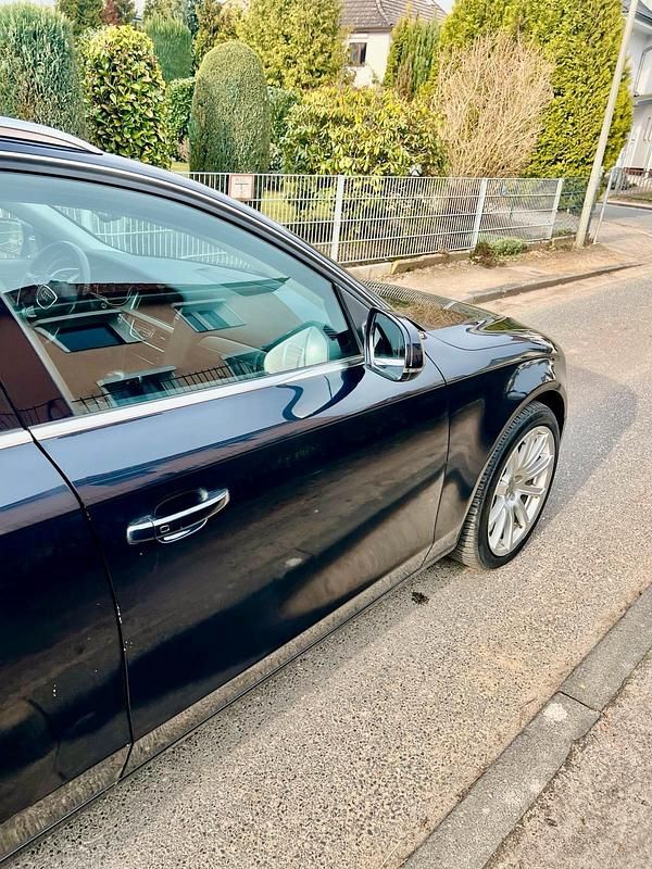 Gebraucht Audi A4 143 PS (105 kW) 2013 Schwarz Kombi