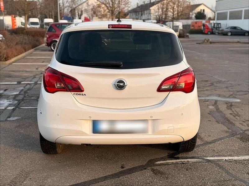 Używany Opel Corsa 75 KM (55 kW) 2017 Biały Hatchback