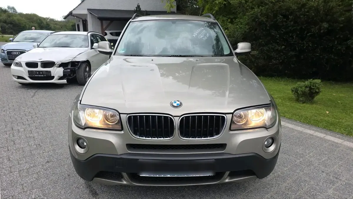 Gebraucht BMW X3 140 PS (102 kW) 2009 Silber SUV