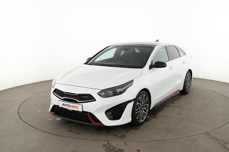 Gebraucht Kia ProCeed GT 204 PS (150 kW) 2022 Weiß Kombi