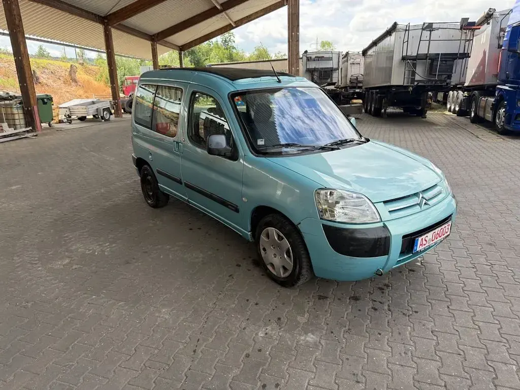 Gebraucht Citroën Berlingo Exclusive 109 PS (80 kW) 2005 Blau Van / Kleinbus