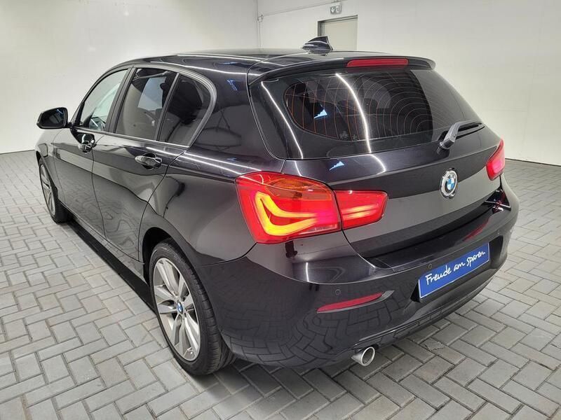 Gebraucht BMW 118 Advantage 150 PS (110 kW) 2019 Schwarz (black sapphire metallic Kleinwagen
