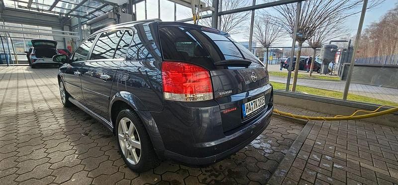 Gebraucht Opel Signum Cosmo 140 PS (102 kW) 2008 Blau Kleinwagen