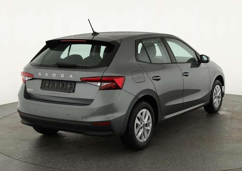 Graphite grau metallic Neu 2025 Skoda Fabia Selection Limousine | 18.595 € (Fairer Preis) - Bild 1/4