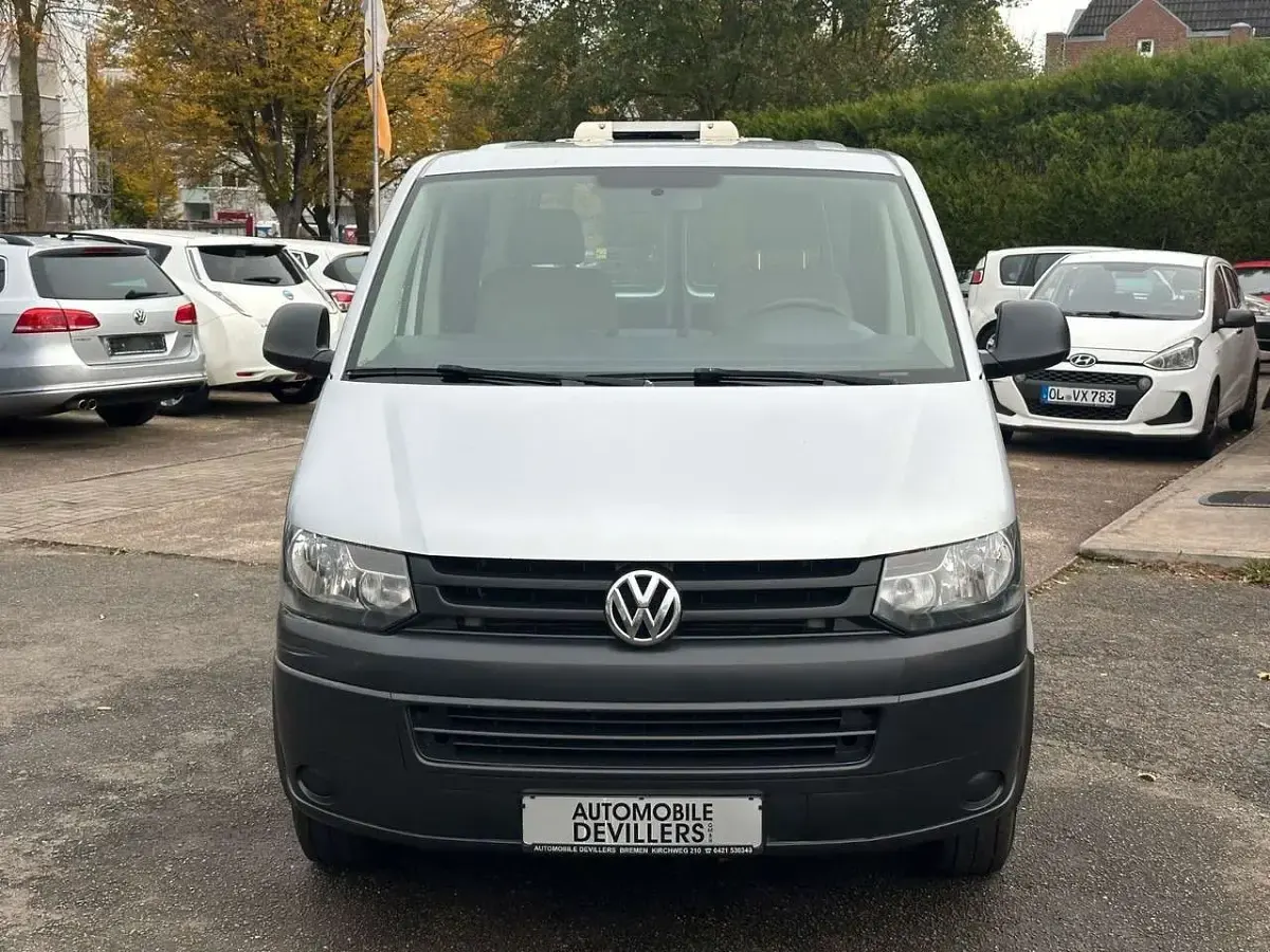 Gebraucht VW Transporter 140 PS (102 kW) 2014 Reflexsilber Van