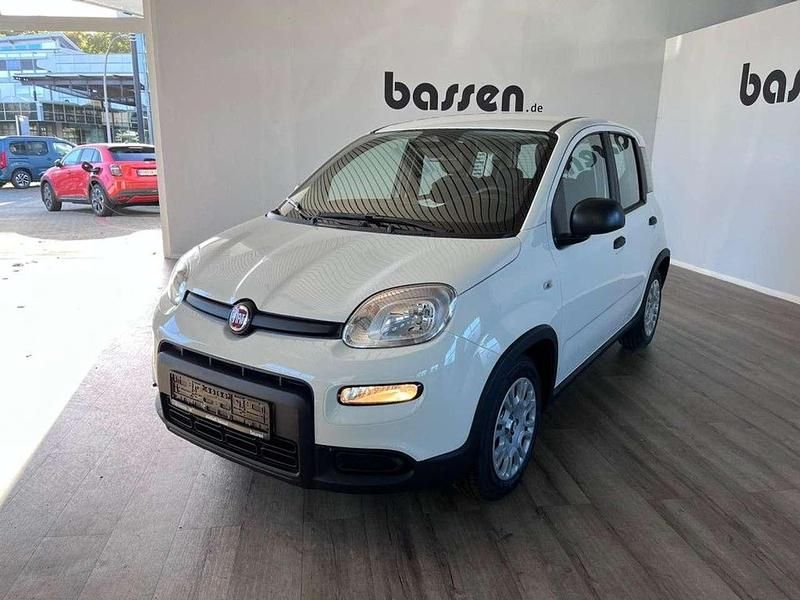 Gebraucht Fiat Panda 69 PS (50 kW) 2024 Gelato weiss Kleinwagen