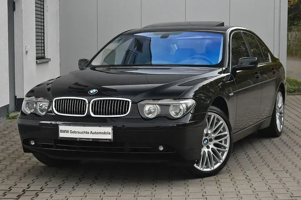 Gebraucht BMW 745 Sport Line 333 PS (244 kW) 2001 Schwarz Limousine