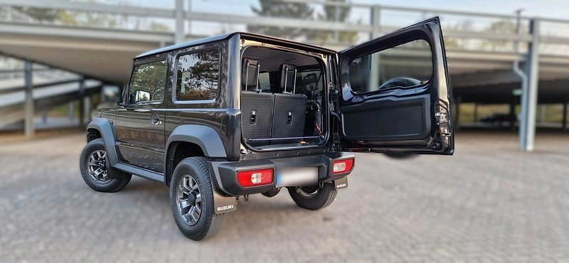 Gebraucht Suzuki Jimny 102 PS (75 kW) 2020 Schwarz SUV