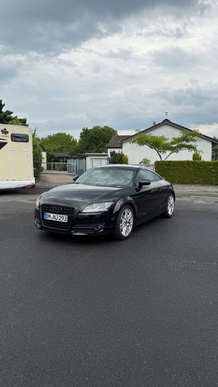 Schwarz Gebraucht 2008 Audi TT Sport Coupé | 13.499 € (Etwas zu teuer) - Bild 1/4