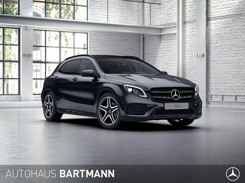 Gebraucht Mercedes GLA200 AMG 156 PS (114 kW) 2017 Kosmosschwarz SUV
