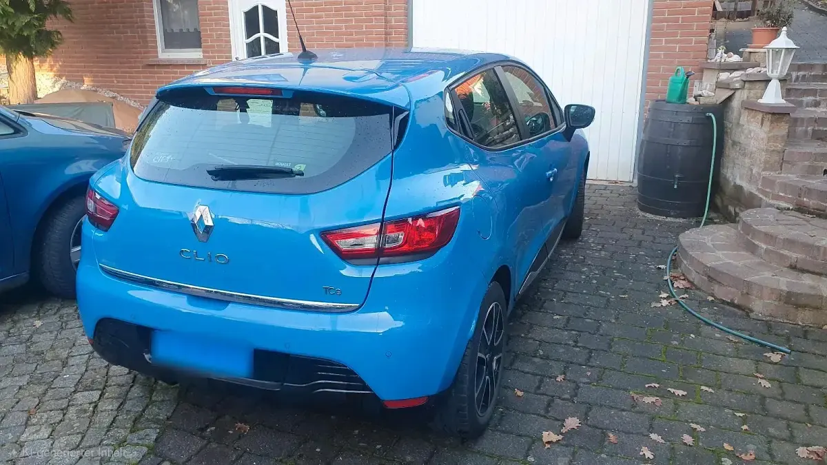Gebraucht Renault Clio Dynamique 90 PS (66 kW) 2013 Blau Kleinwagen