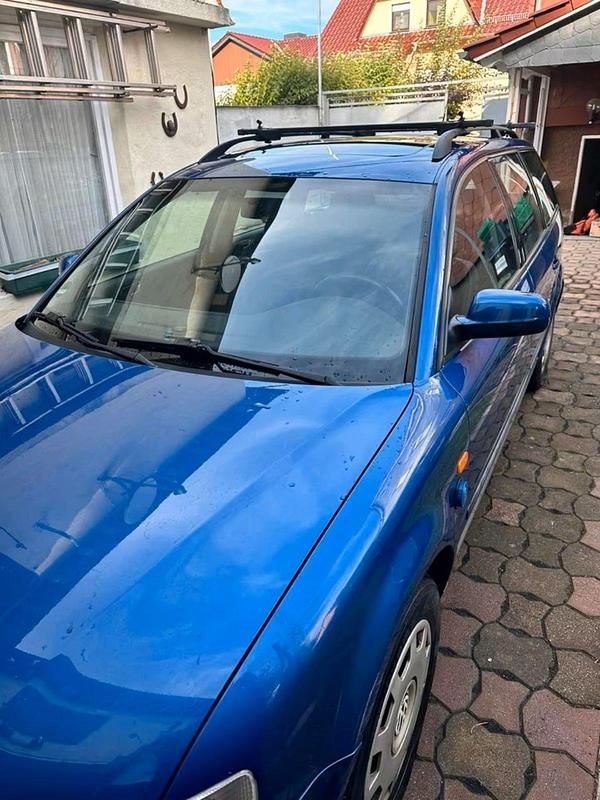 Gebraucht VW Passat 100 PS (73 kW) 1997 Blau Kombi