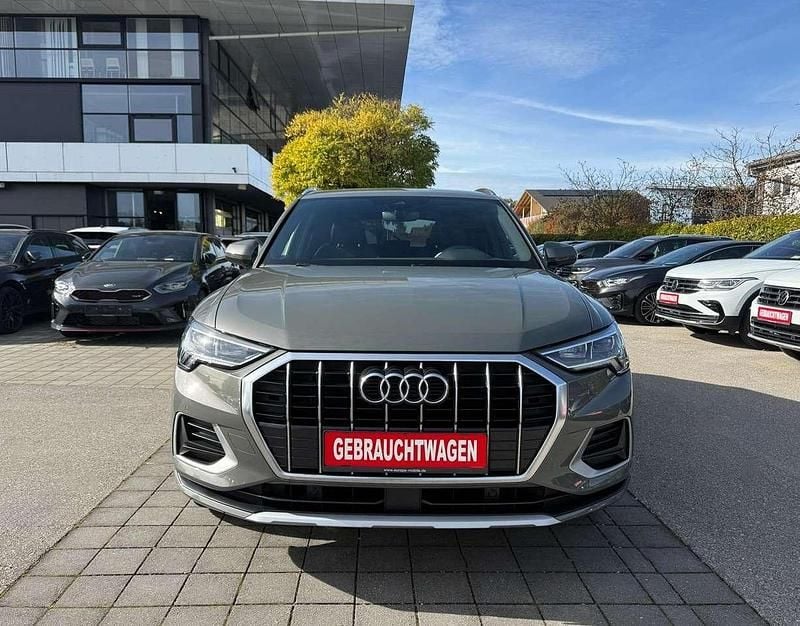 Gebraucht Audi Q3 Advanced Plus 150 PS (110 kW) 2021 Chronosgrau metallic SUV
