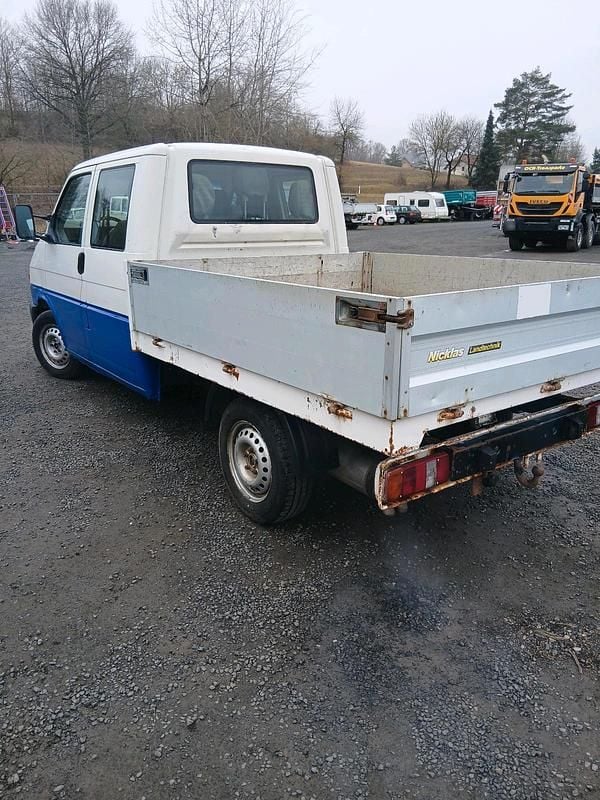 Second-hand VW T4 88 CP (64 kW) 2001 Van