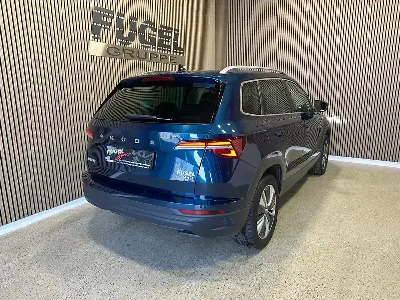 Gebraucht Skoda Karoq Ambition 150 PS (110 kW) 2022 Lavablau metallic SUV