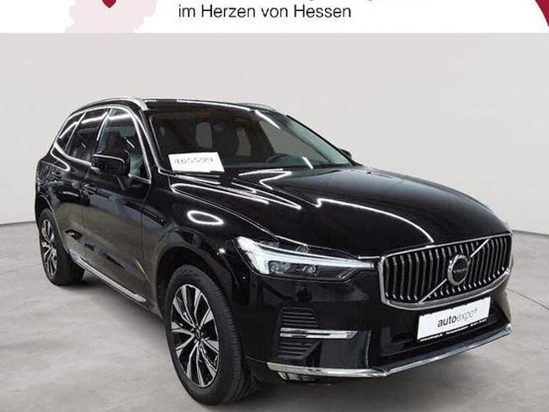 Gebraucht Volvo XC60 Plus 197 PS (144 kW) 2022 Black stone SUV