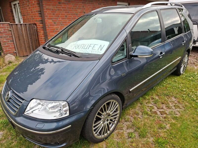 Grau Gebraucht 2005 VW Sharan Van / Kleinbus | 3.900 € (Fairer Preis) - Bild 1/4