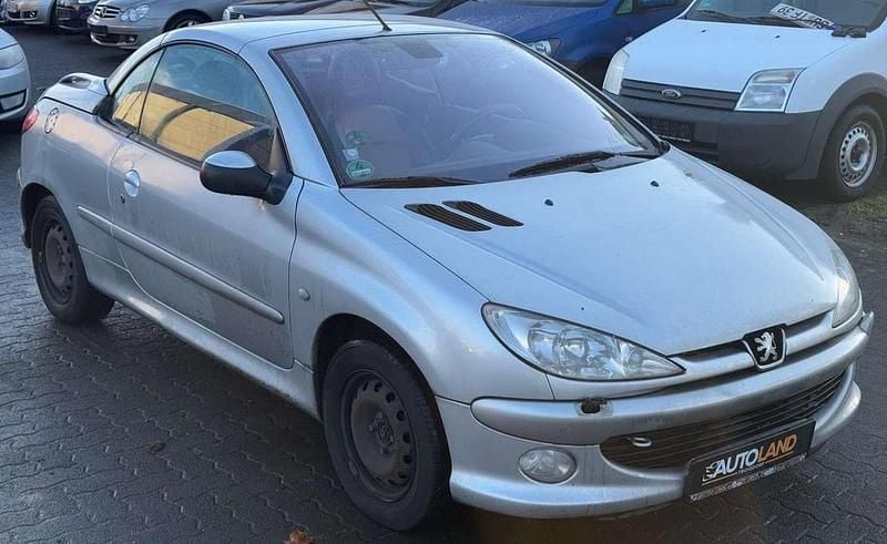Grau Gebraucht 2002 Peugeot 206 CC Cabrio | 399 € (Superpreis) - Bild 1/4