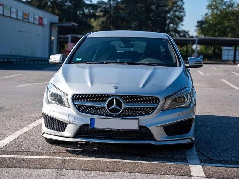 Gebraucht Mercedes CLA200 AMG line 156 PS (114 kW) 2014 Silber Coupé