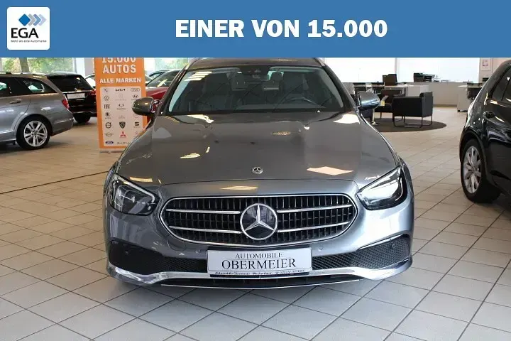 Gebraucht Mercedes E200 Avantgarde 197 PS (144 kW) 2021 Grau metallic