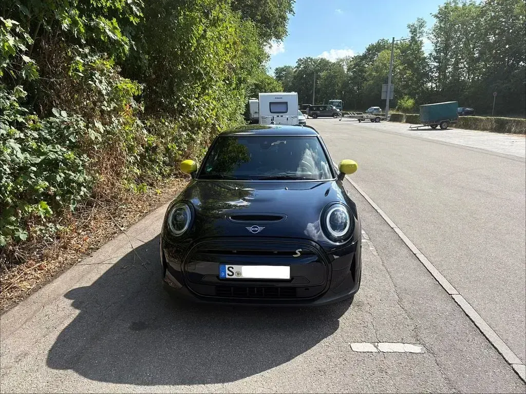 Gebraucht Mini Cooper SE 135 kW (184 PS) 2021 Blau Kleinwagen