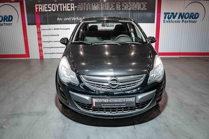 Gebraucht Opel Corsa Selection 101 PS (74 kW) 2014 Schwarz Kleinwagen