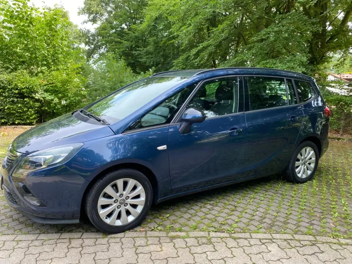 Gebraucht Opel Zafira 140 PS (102 kW) 2013 Blau Van / Kleinbus