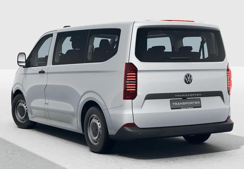 Neu VW T7 S 150 PS (110 kW) 2026 Grau metallic Van