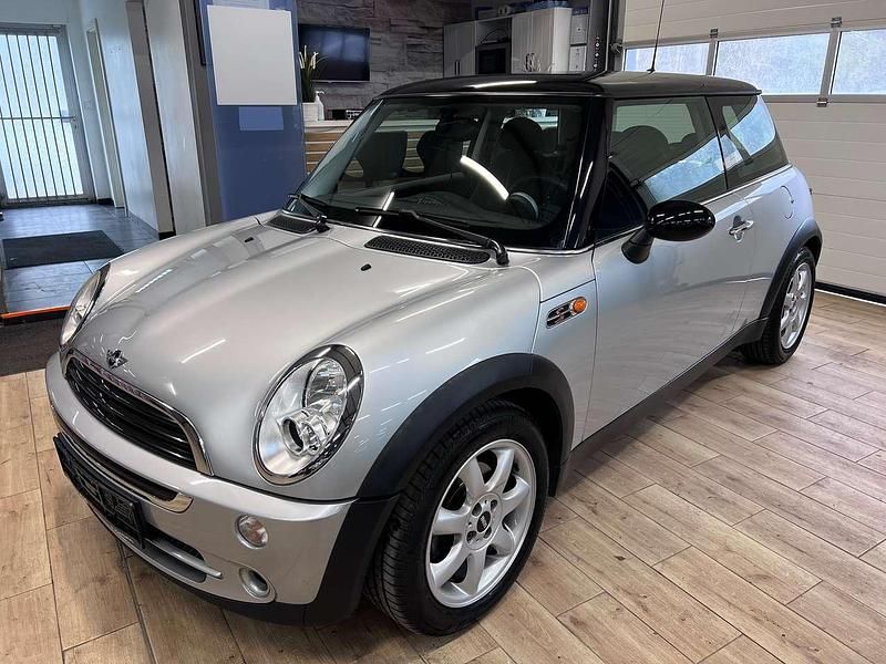 Gebraucht Mini ONE 90 PS (66 kW) 2005 Pure silver metallic Kleinwagen