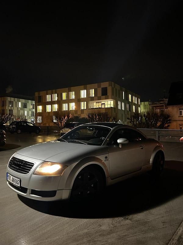 Gebraucht Audi TT S-Line 180 PS (132 kW) 2001 Silber Coupé