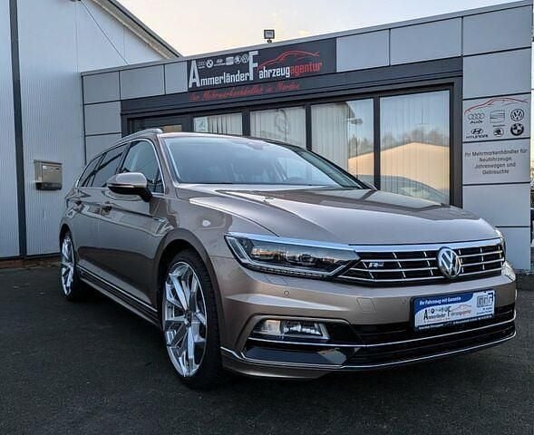 Gebraucht VW Passat R-line 190 PS (139 kW) 2016 Sand gold metallic Kombi