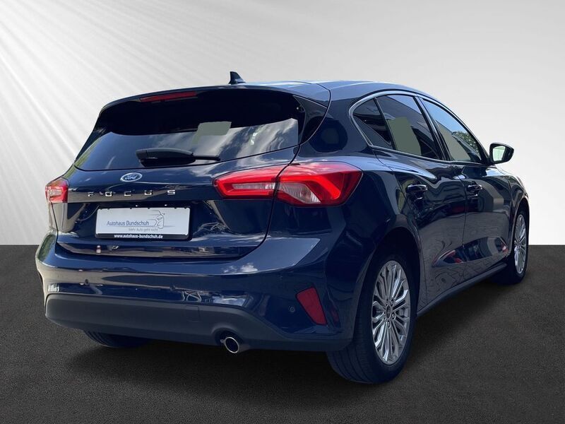 Gebraucht Ford Focus Titanium 150 PS (110 kW) 2019 Blau Limousine