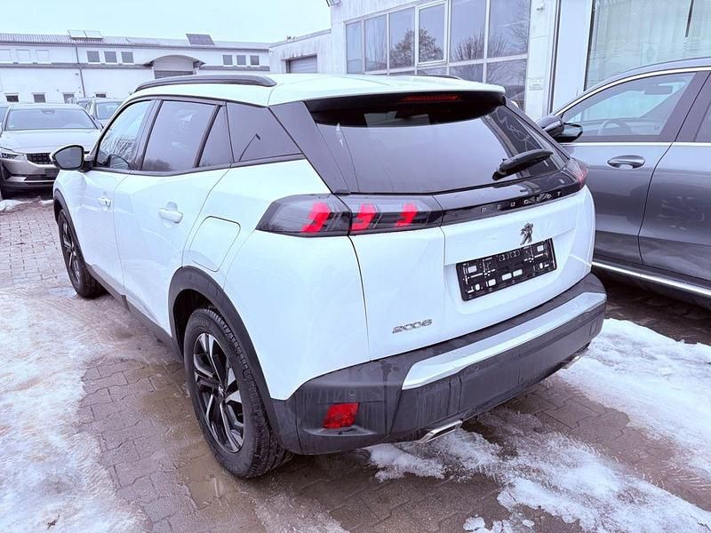 Gebraucht Peugeot 2008 Allure 131 PS (96 kW) 2020 Weiß SUV