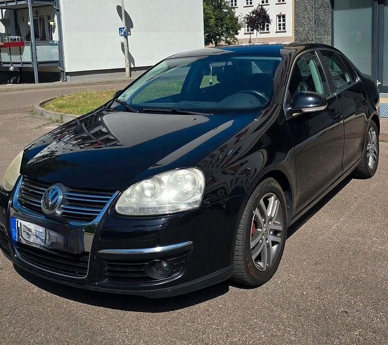 Schwarz Gebraucht 2006 VW Jetta Comfortline Limousine | 3.750 € (Etwas zu teuer) - Bild 1/4