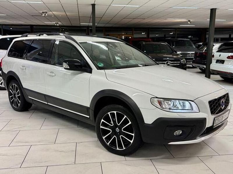 Gebraucht Volvo XC70 181 PS (133 kW) 2016 Weiß SUV