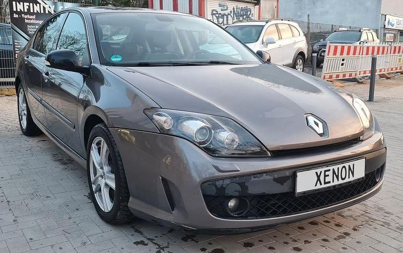 Gebraucht Renault Laguna III GT 150 PS (110 kW) 2010 Grau Limousine
